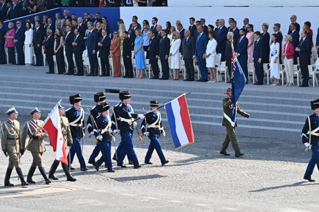 Frankreich, Militärparade in Paris am Nationalfeiertag