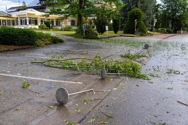 Bayern, Schäden nach Unwetter in Bad Wörishofen