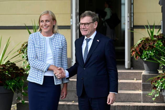 Helsinki, Elina Valtonen empfängt Johann Wadephul