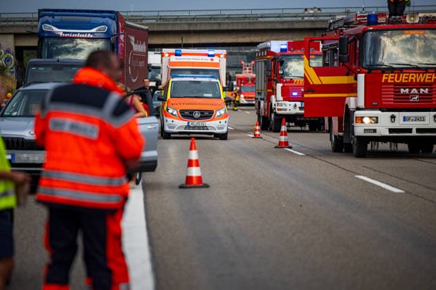 Hessen, Verkehrsunfall auf der A3 bei Hanau