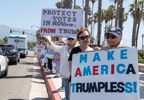 USA, Proteste gegen Donald Trump in Santa Barbara, Kalifornien
