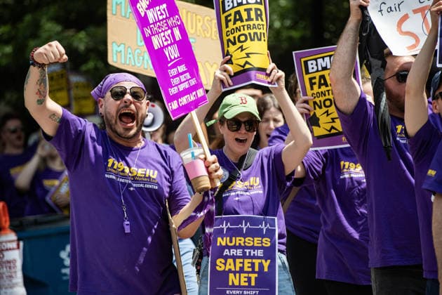 USA, Pflegekräfte protestieren in Boston