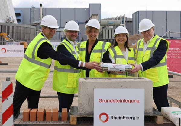 NRW, RheinEnergie-Grundsteinlegung für Flusswärmepumpe mit Bundeswirtschaftsministerin Katherina Reiche in Köln