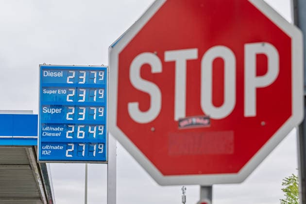 Spritpreise immer teurer - Benzin nähert sich Allzeithoch, Archivbilder