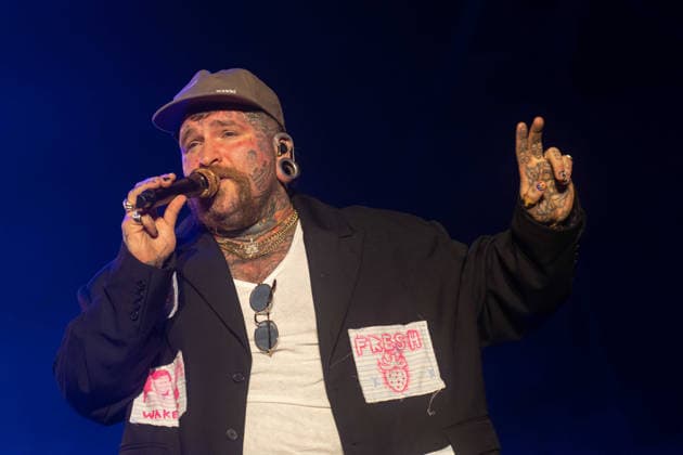 Musik, Teddy Swims Konzert in Southwold
