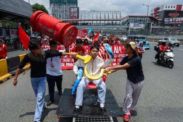 Philippinen, Proteste gegen Ferdinand Marcos Jr. in Quezon City
