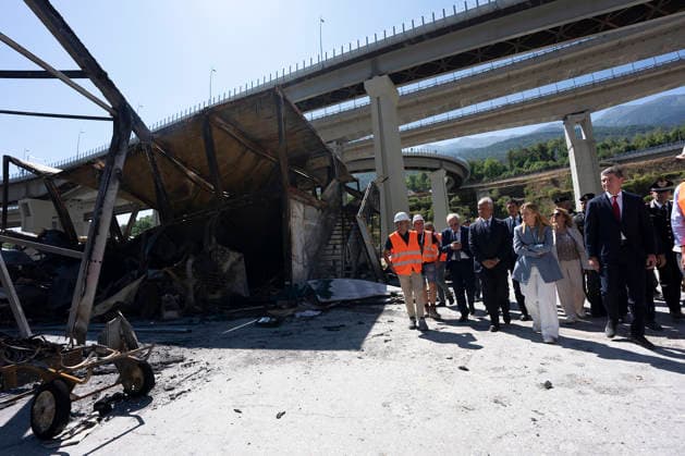 Italien, Giorgia Meloni und Matteo Piantedosi besuchen die Baustelle der Hochgeschwindigkeitsstrecke im Susatal