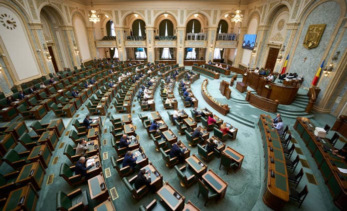Bukarest, Außerordentliche Sitzung des rumänischen Senats