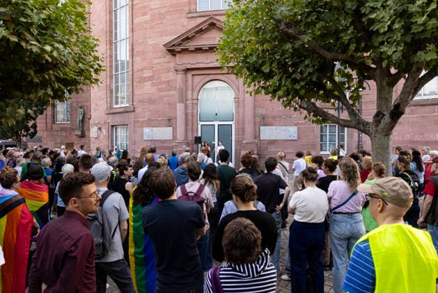 Berlin, Anschlag auf den Christopher Street Day, Mahnwache in Frankfurt am Main