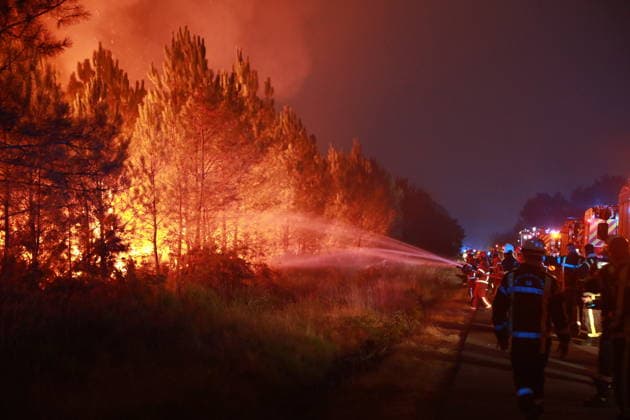 Frankreich, Waldbrände im Südosten des Landes