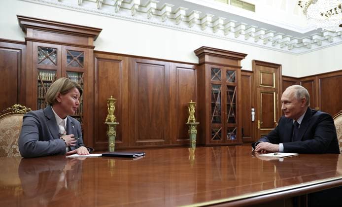 Russland, Wladimir Putin trifft Olga Abramowa