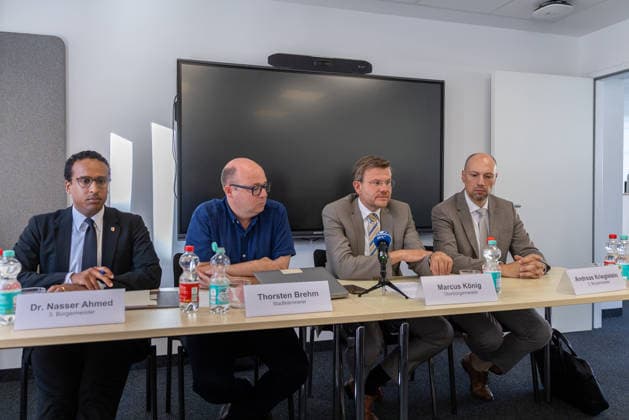 Bayern, Pressekonferenz zur Haushaltssperre in Nürnberg