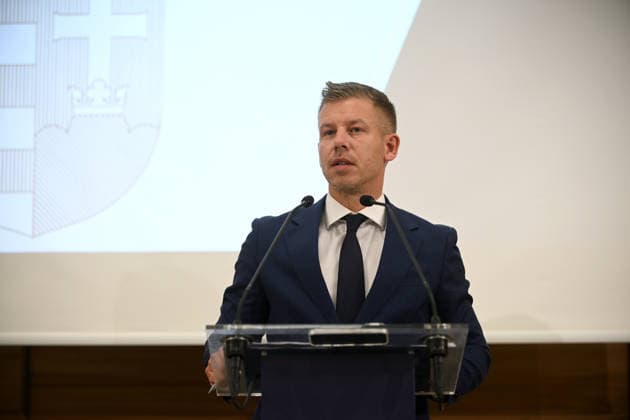 Ungarn, Premier Peter Magyar Pressekonferenz in Paks