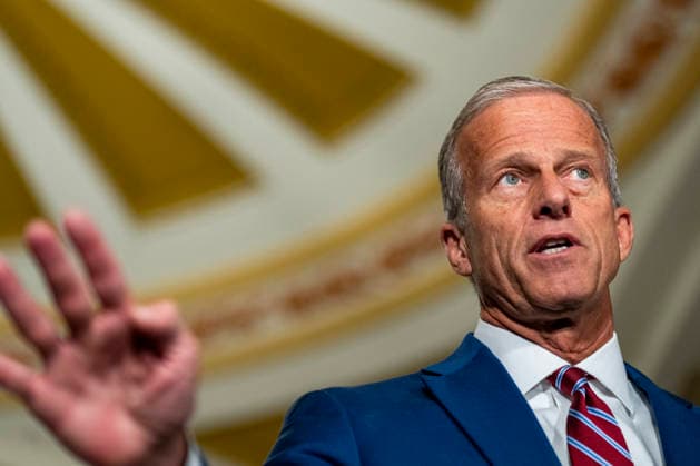 USA, John Thune Pressekonferenz im Kapitol in Washington