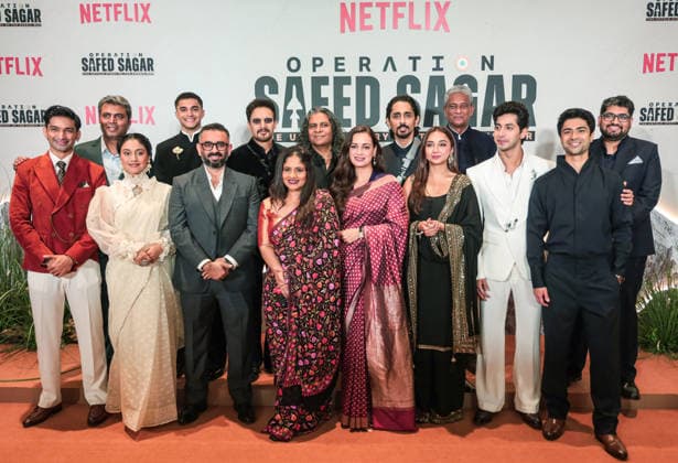 Red Carpet, Netflix Operation Safed Sagar Pressetermin in Neu-Delhi