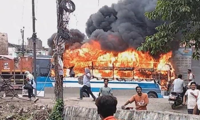 Indien, Ausschreitungen in Patna