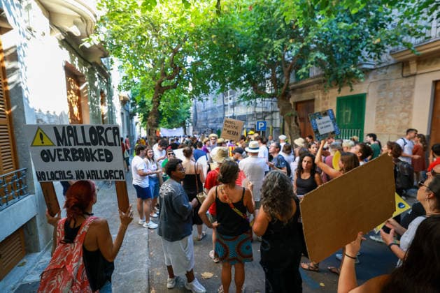 Spanien, Anti-Tourismus Kundgebung auf Mallorca
