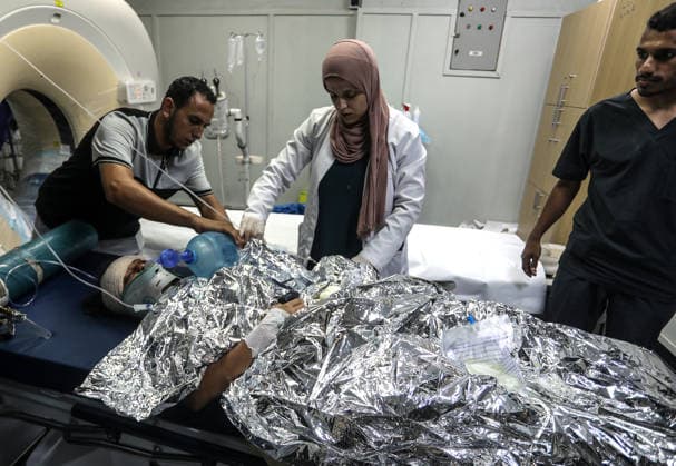 Nahostkonflikt, Gaza, Behandlung von Verletzten in Khan Yunis