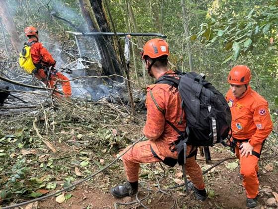 Brasilien, Hubschrauberabsturz nahe Rio de Janeiro