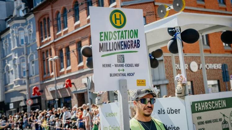 NRW, Cranger Kirmesumzug in Herne