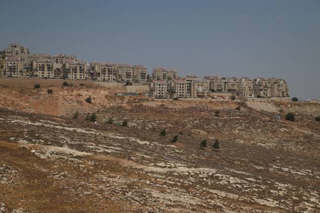 Westjordanland, Bau der israelischen Siedlung Kochav Ya