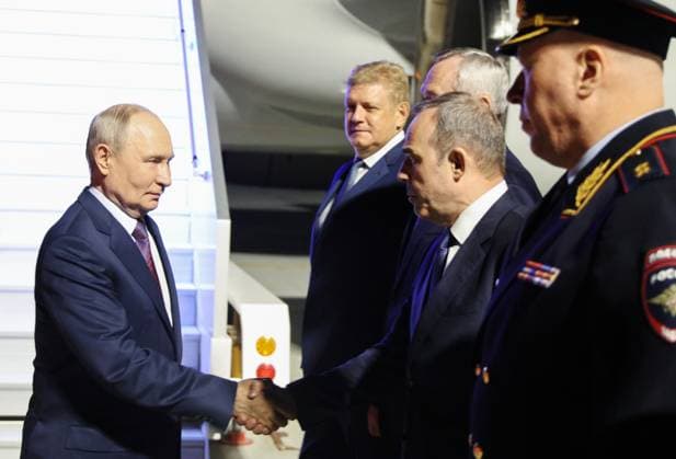 Russland, Wladimir Putin besucht Nowosibirsk