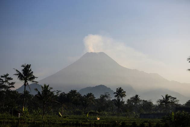 Indonesien, Vulkan Merapi ausgebrochen