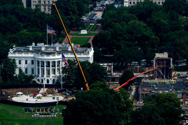 USA, Bauarbeiten für geplanten Ballsaal am Weißen Haus in Washington