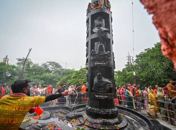 Indien, hinduistische Feier Sawan Shivratri