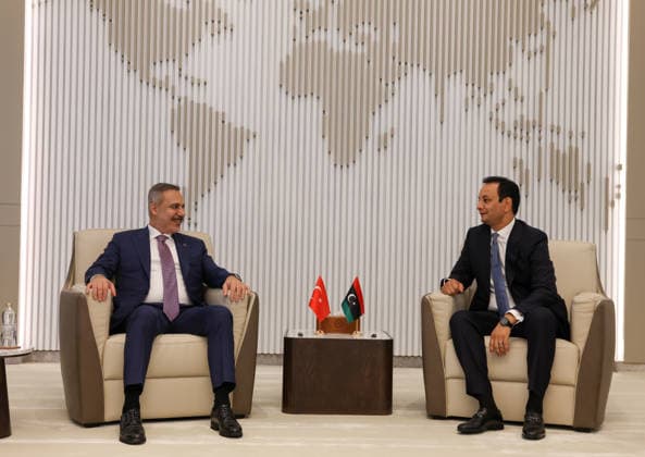 Libyen, Hakan Fidan zu Gast in Benghazi