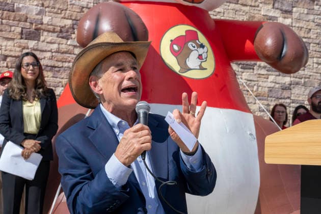 USA, Greg Abbott nimmt an feierlichen Eröffnung des neuen Buc-ee s-Standorts in San Marcos teil