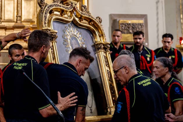 Spanien, Feierlichkeiten zu Ehren der Jungfrau von La Paloma in Madrid