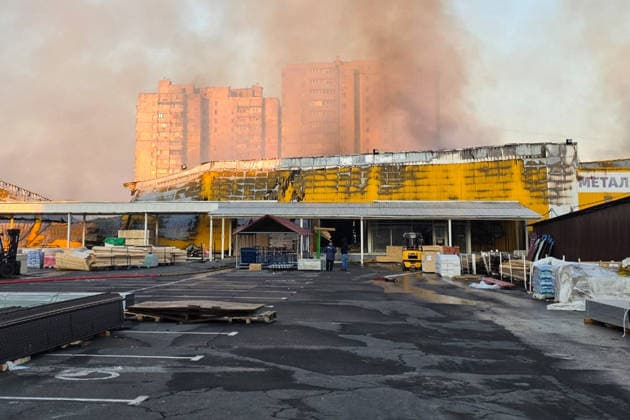 Ukraine-Krieg, Beschädigtes Einkaufszentrum Galaktika in Donezk