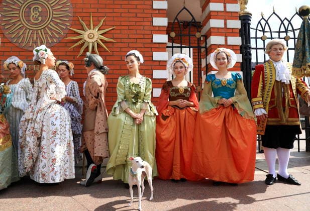 Russland, Historische Nachstellung im Zarizyno-Park in Moskau