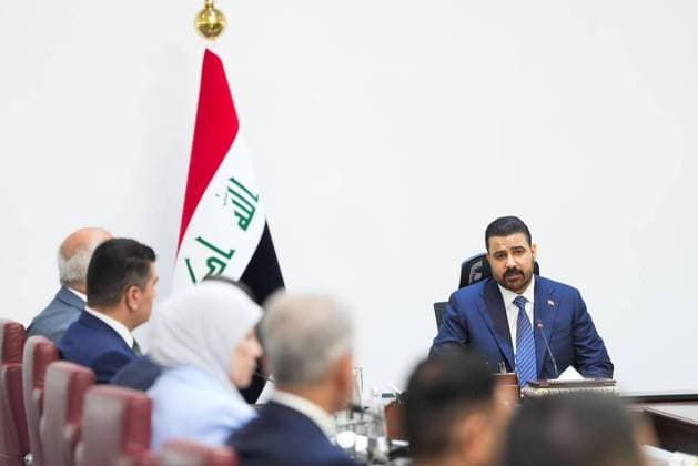 Irak, Ali al-Zaidi bei erweitertem Treffen im Ölministerium in Bagdad
