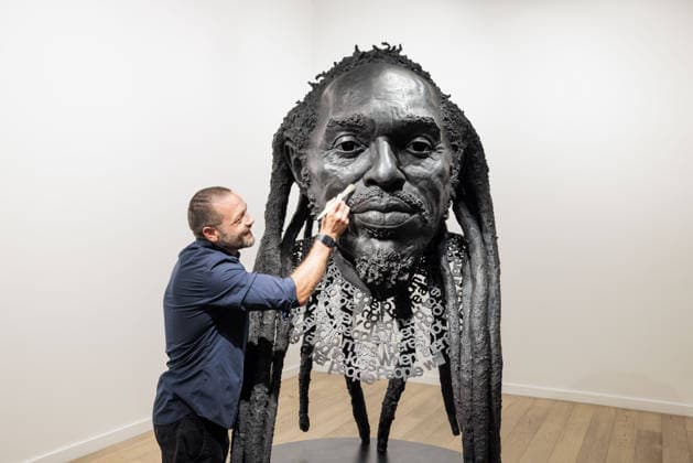 Arts, Benjamin Zephaniah Skulptur von George Triggs in London