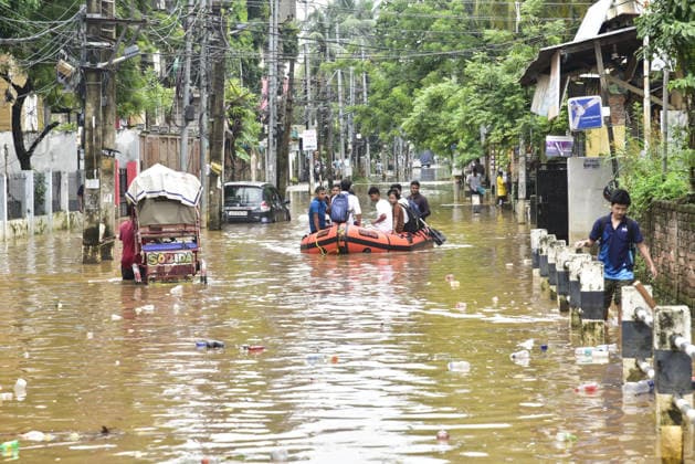 Indien, schwere Regenfälle in Guwahati