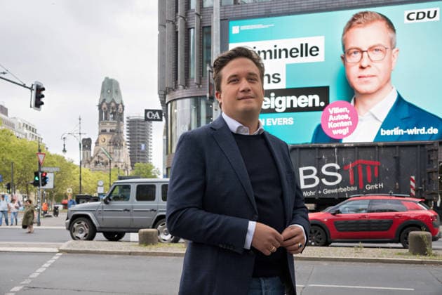 Berlin, Vorstellung neuer CDU-Wahlplakate zur Berliner Abgeordnetenhauswahl mit Stefan Evers