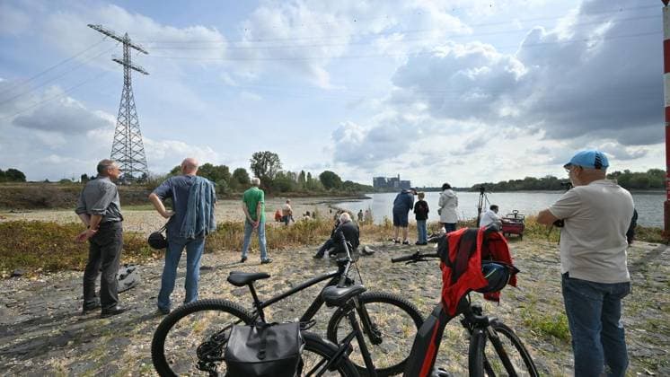 NRW, Sprengung am Kraftwerk Voerde