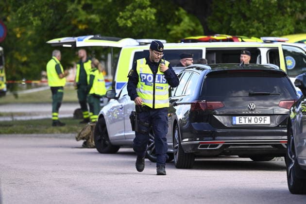 Schweden, Großeinsatz von Polizei und Rettungskräften nach Messerangriff an der Brinellskolan in Fagersta