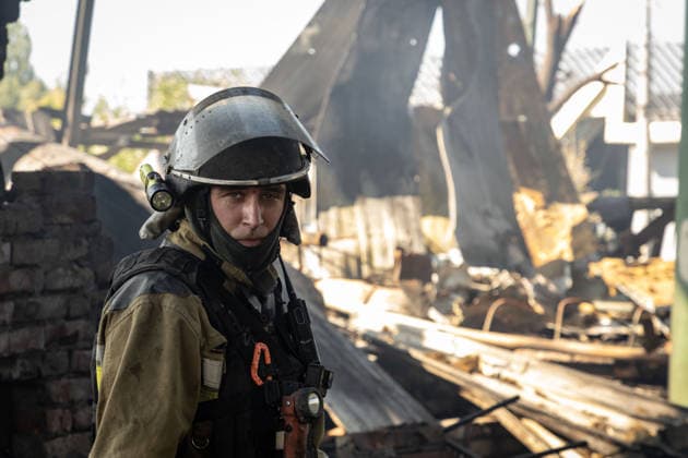 Ukraine.Krieg, Schäden nach russischem Drohnenangriff in Kramatorsk