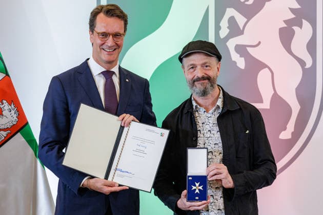 NRW, Ralf König erhält Verdienstorden des Landes NRW