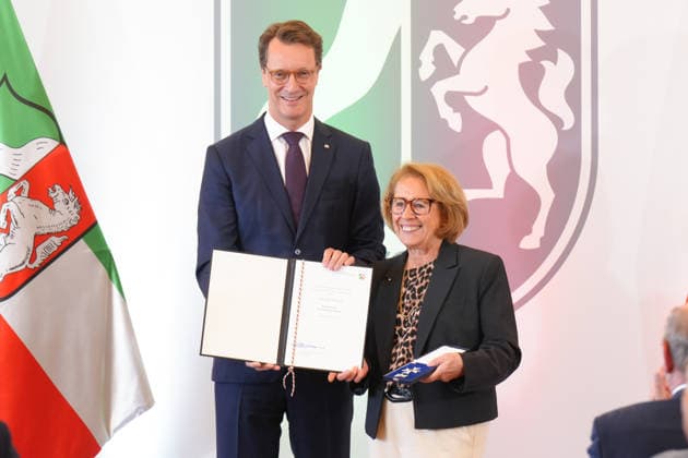 NRW, Monika Bartsch erhält Verdienstorden des Landes NRW