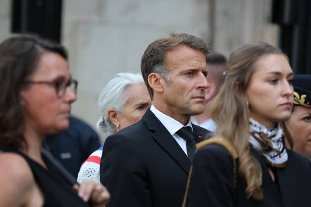 Frankreich, Beerdigung von Francois Patriat in Semur-en-Auxois