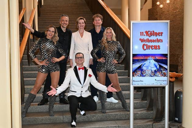 Arts, Bühne, Programmvorstellung des 11. Kölner Weihnachtscircus