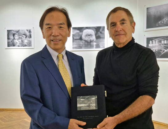 Arts, Mark Edward Harris Ausstellung The Way of the Japanese Bath in Kyjiw