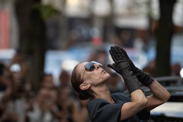 Celebrity, Celine Dion in Paris