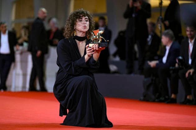 83. Filmfestspiele in Venedig, Abschlussgala, Bester Film - Goldener Löwe für Woman Unknown Von Regisseurin May el-Toukhy