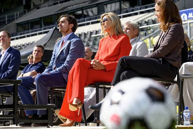 Adel, Königin Maxima bei einem Treffen zur Dokumentation Echte Männer weinen nicht im Breda Stadion
