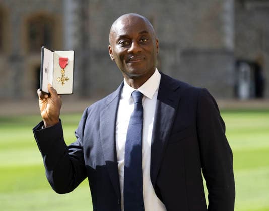 Windsor Castle, Schriftsteller Ekow Eshun wird mit OBE ausgezeichnet